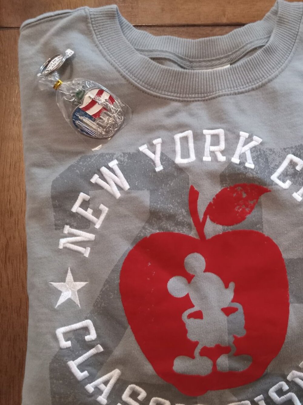 NWT Disney Men's size Adult S sweatshirt, with bonus NYC Keychain